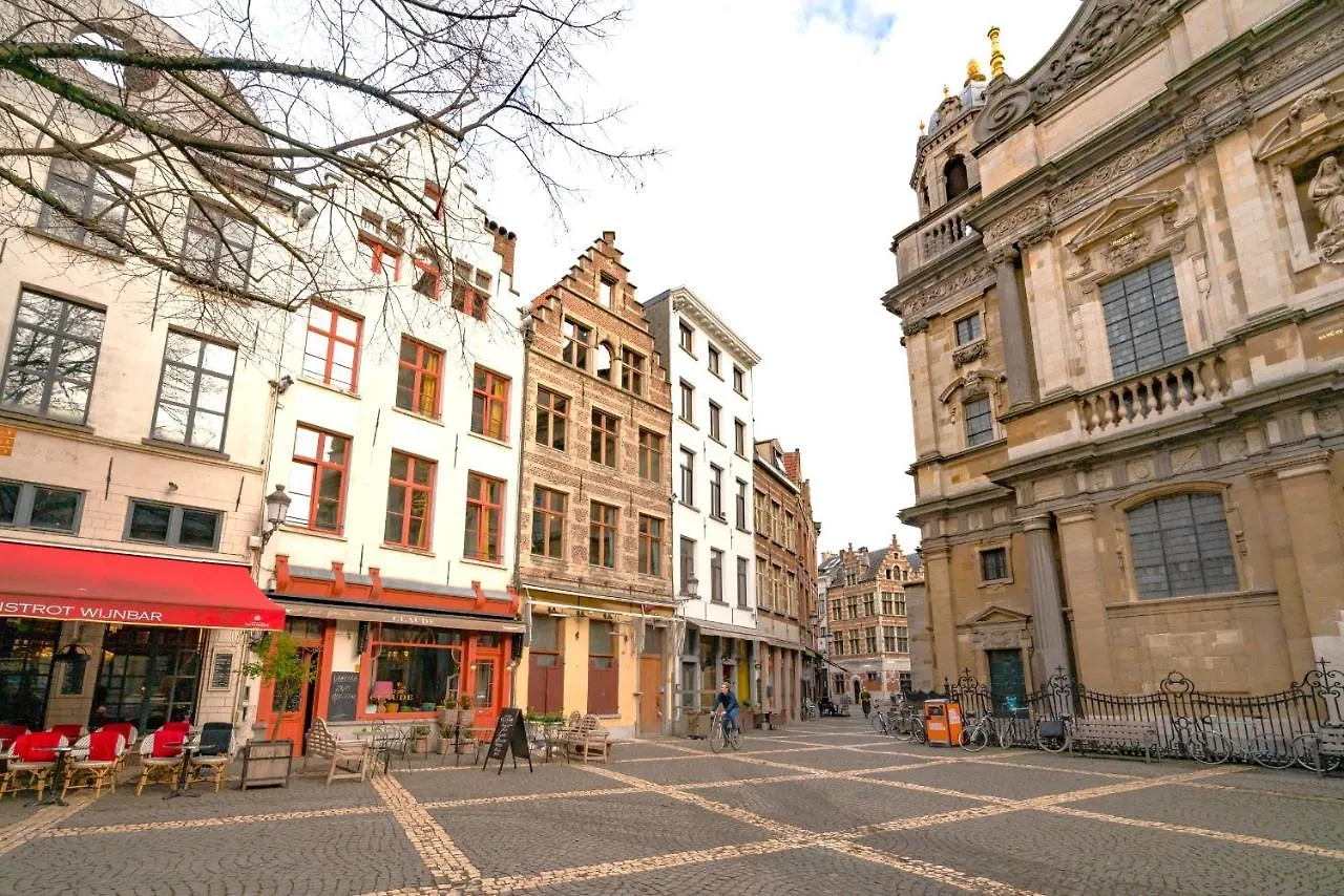 Apartment The Hendrik Square Residence Antwerp Belgium