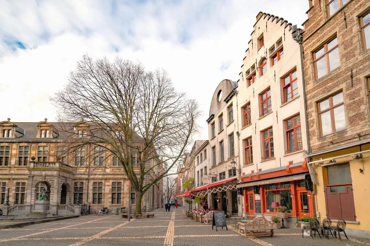 The Hendrik Square Residence Antwerp