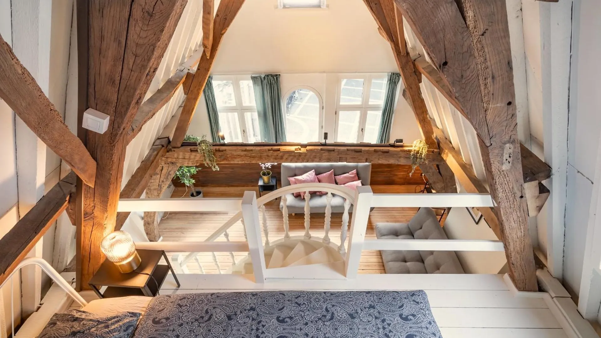 Апартаменты The Hendrik Square Residence Антверпен