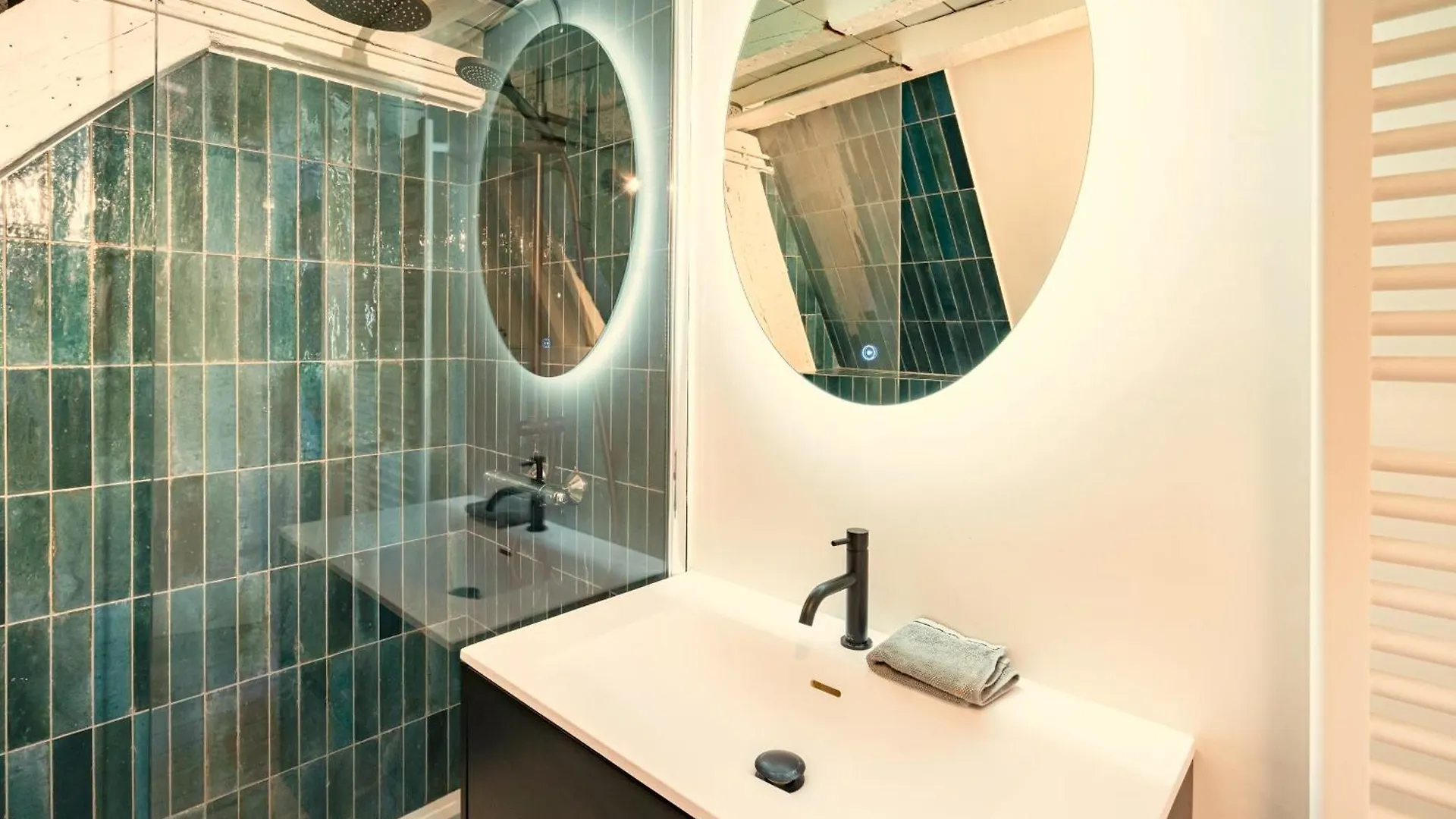 Apartment The Hendrik Square Residence Antwerp Belgium